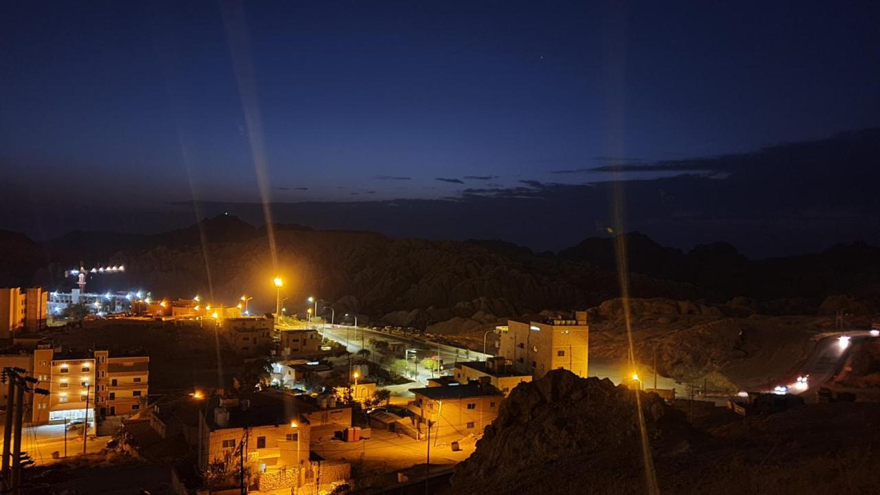 Hotel Petra Peace House Wadi Musa Esterno foto
