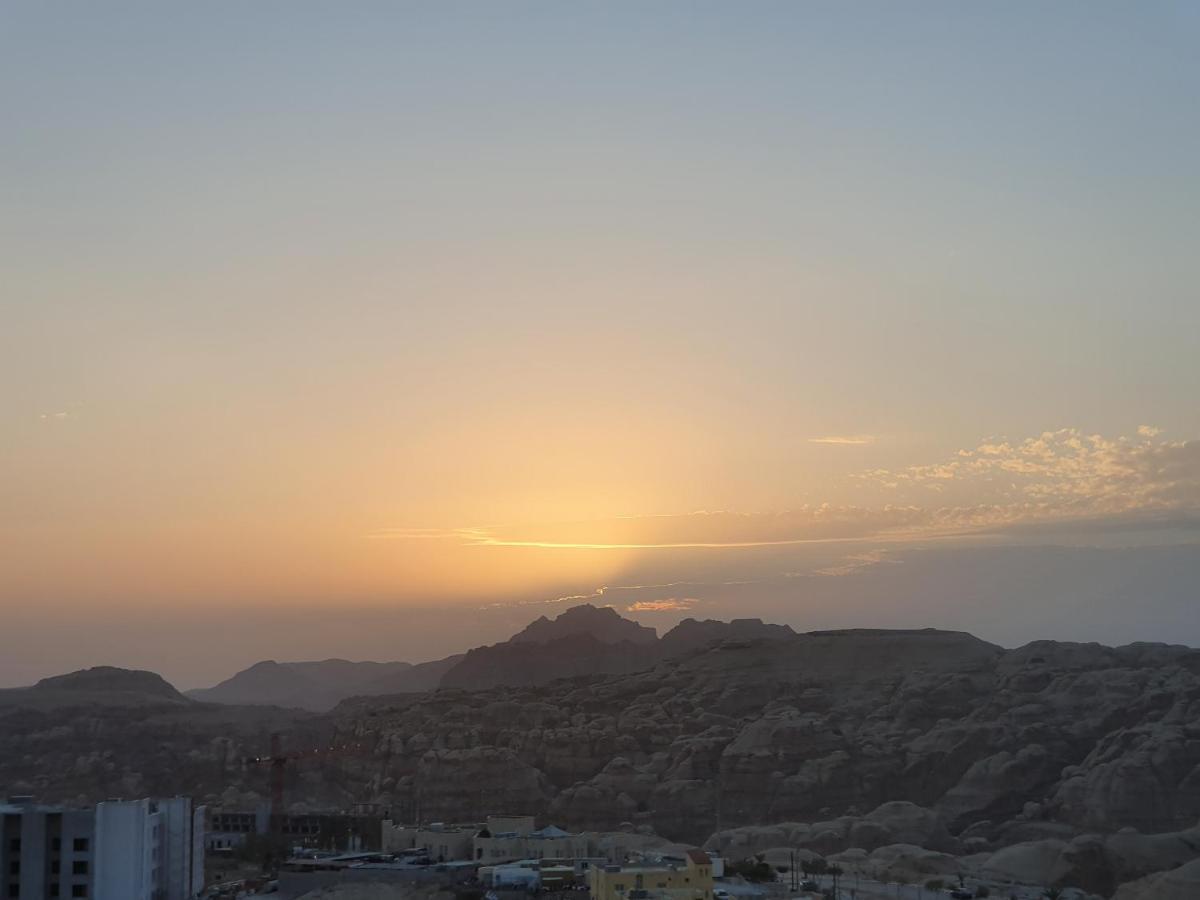 Hotel Petra Peace House Wadi Musa Esterno foto