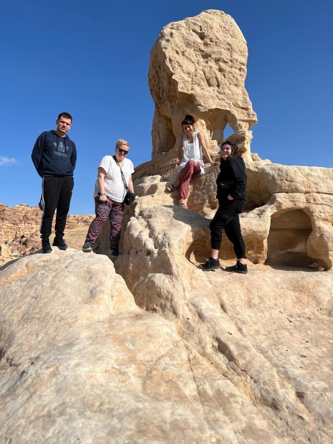 Hotel Petra Peace House Wadi Musa Esterno foto