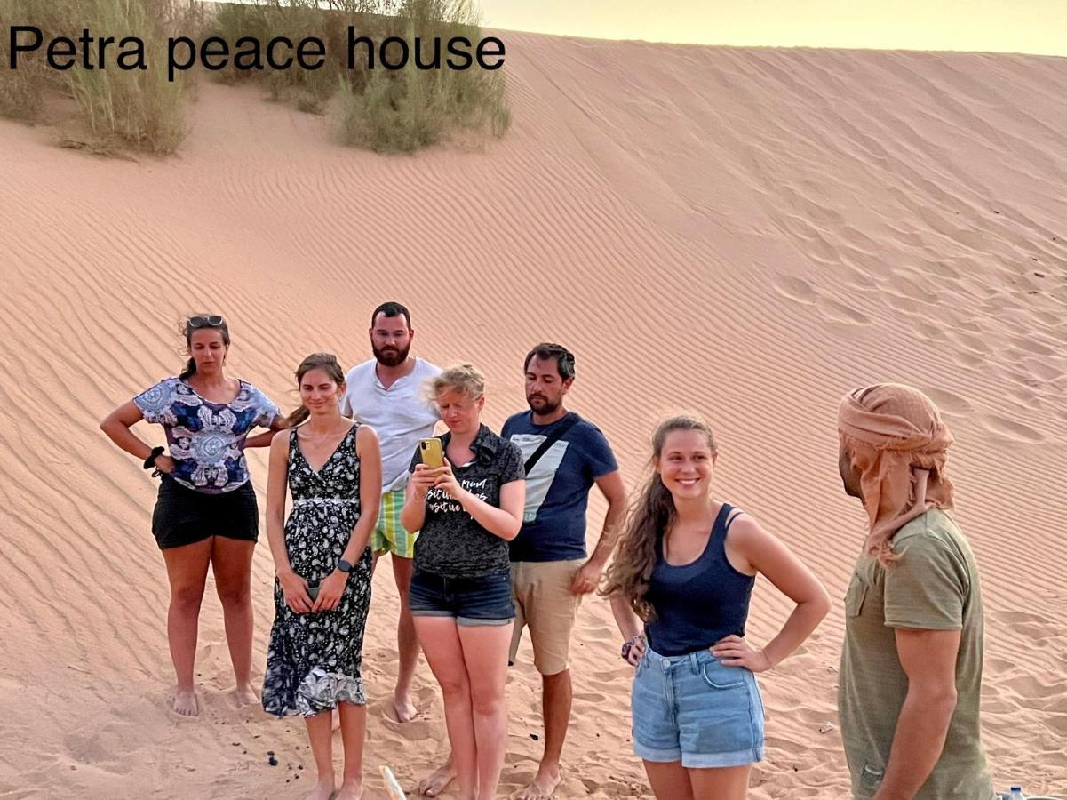 Hotel Petra Peace House Wadi Musa Esterno foto